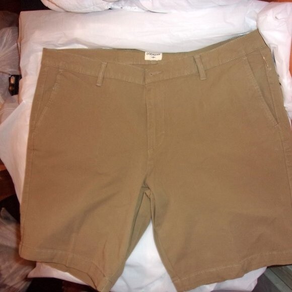 Dockers Size 40 Chino Stretch Shorts NWT - Picture 2 of 10